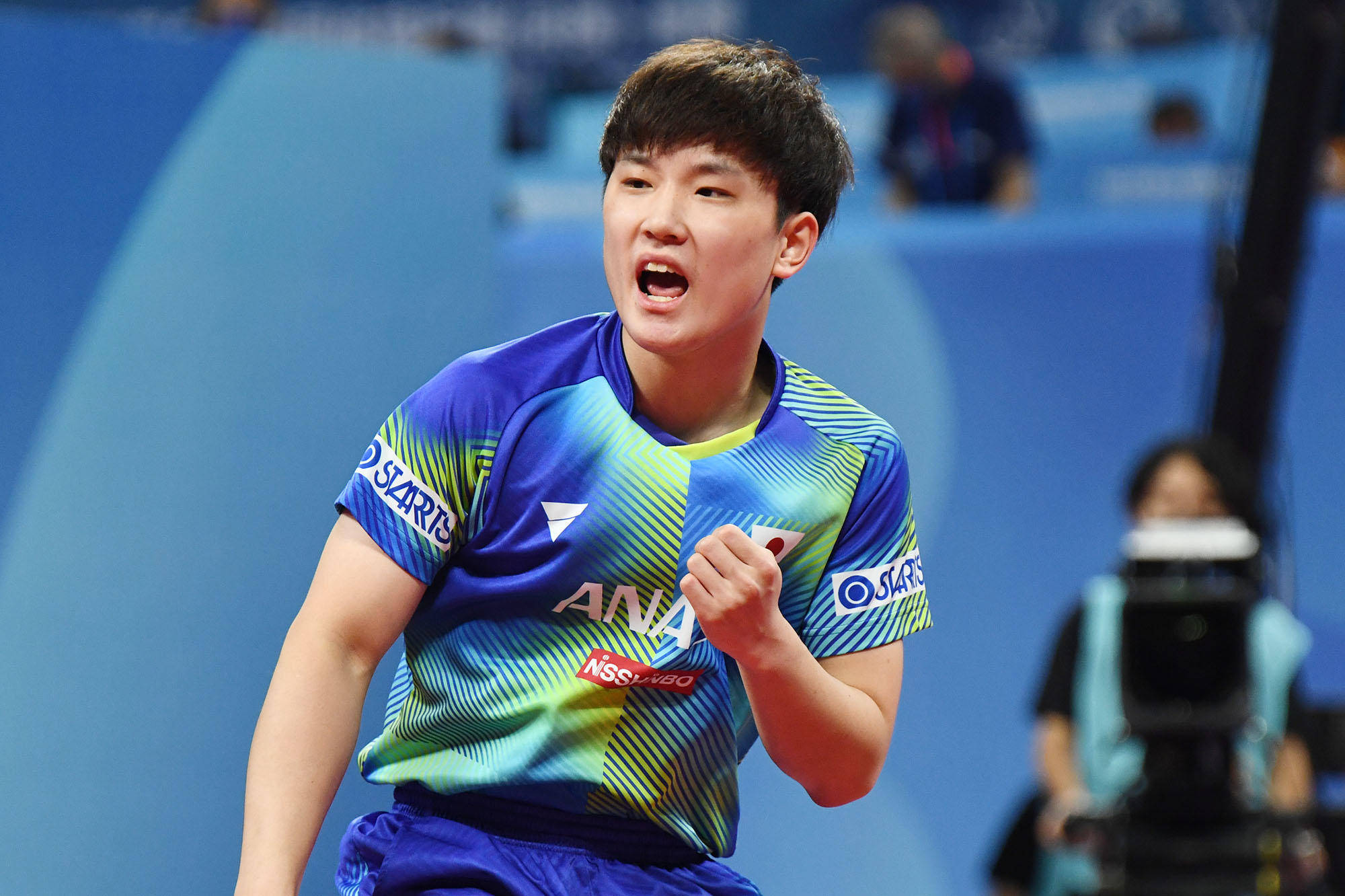 上场时间居 上场时间居