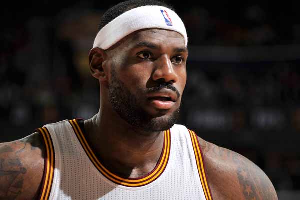 段重复了类 段重复了类