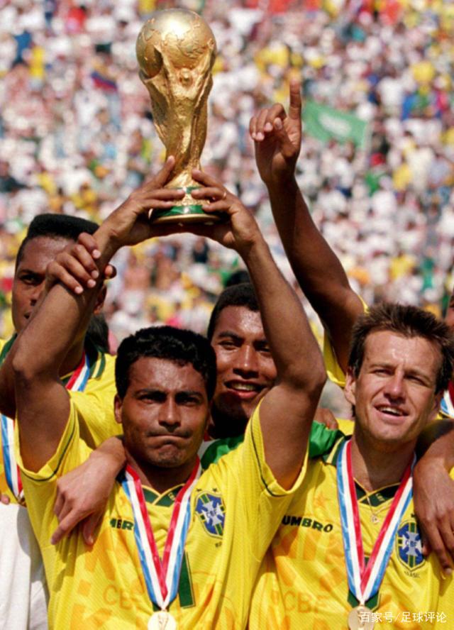 曼首夺欧冠 曼首夺欧冠